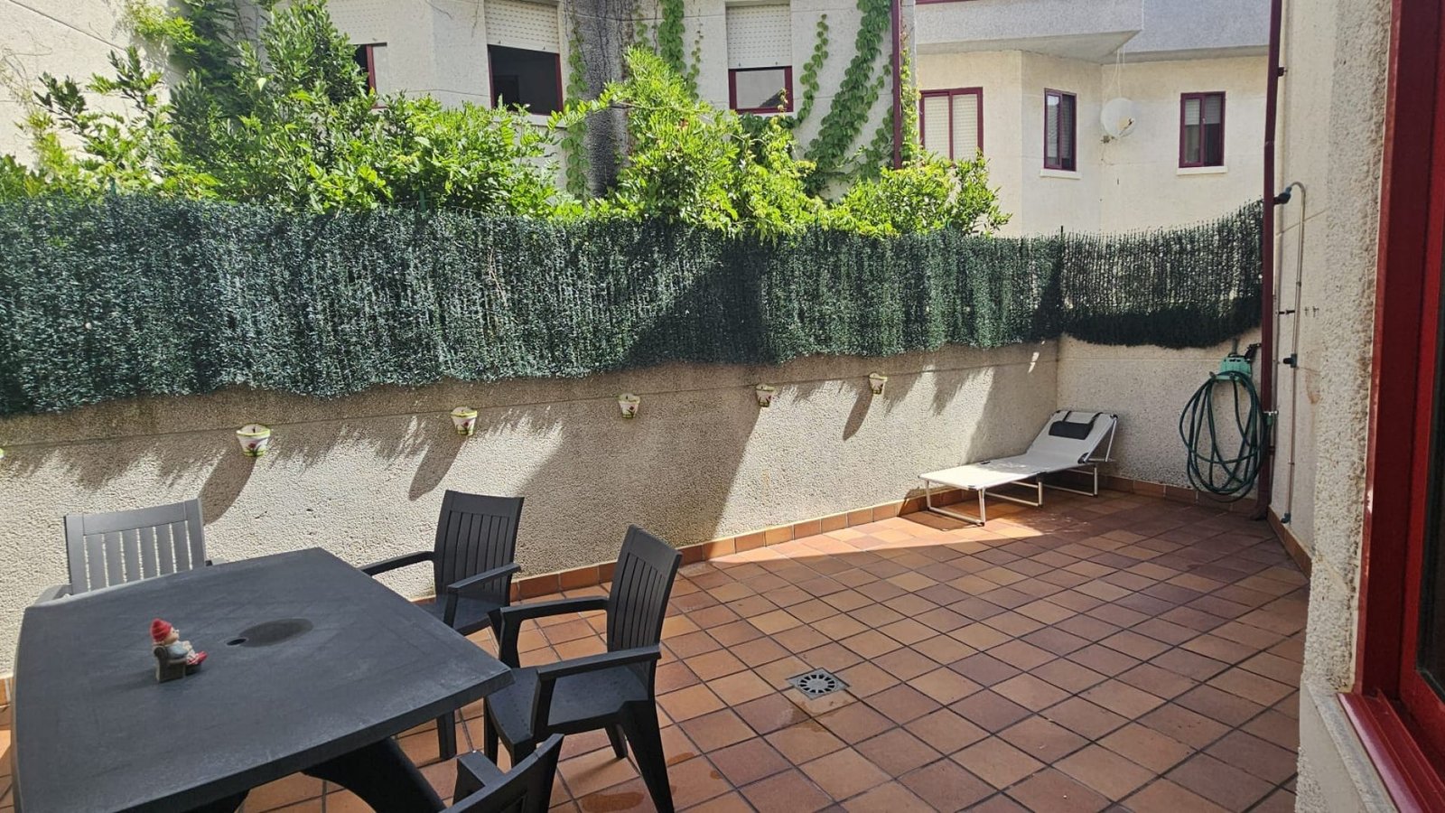 EXP14044-terraza_1