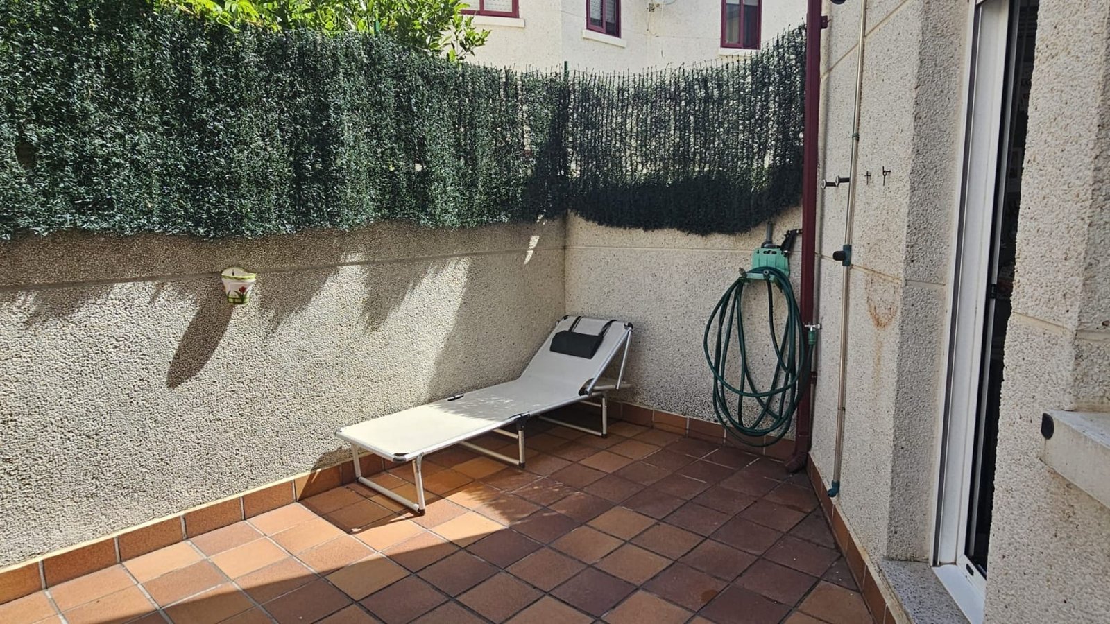 EXP14044-terraza_2