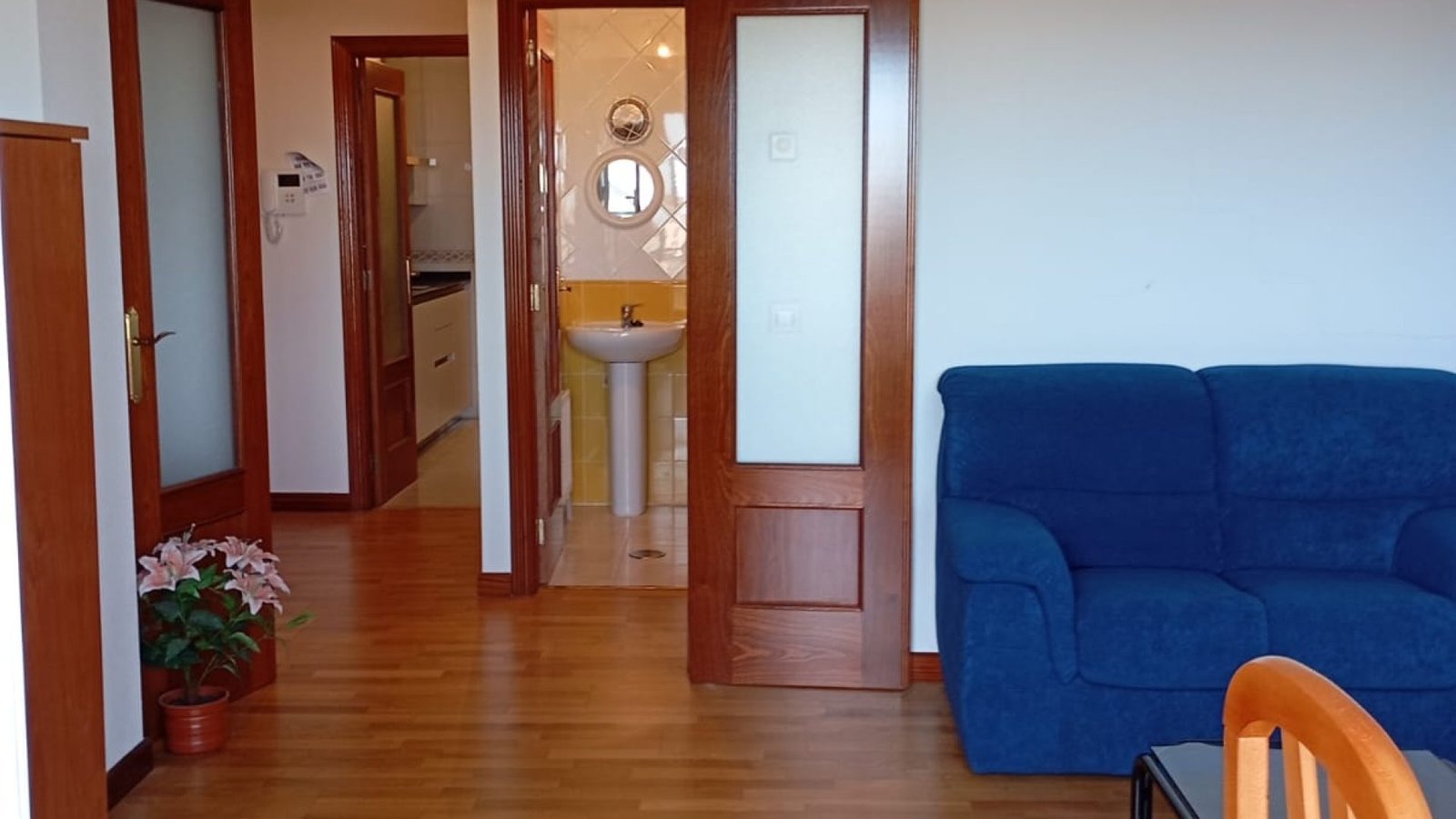 WhatsApp Image 2025-10-08 at 12.29.08 (2)