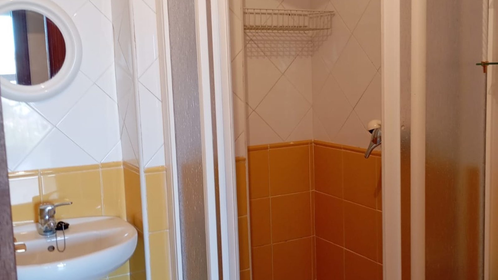 WhatsApp Image 2025-10-08 at 12.29.10 (4)